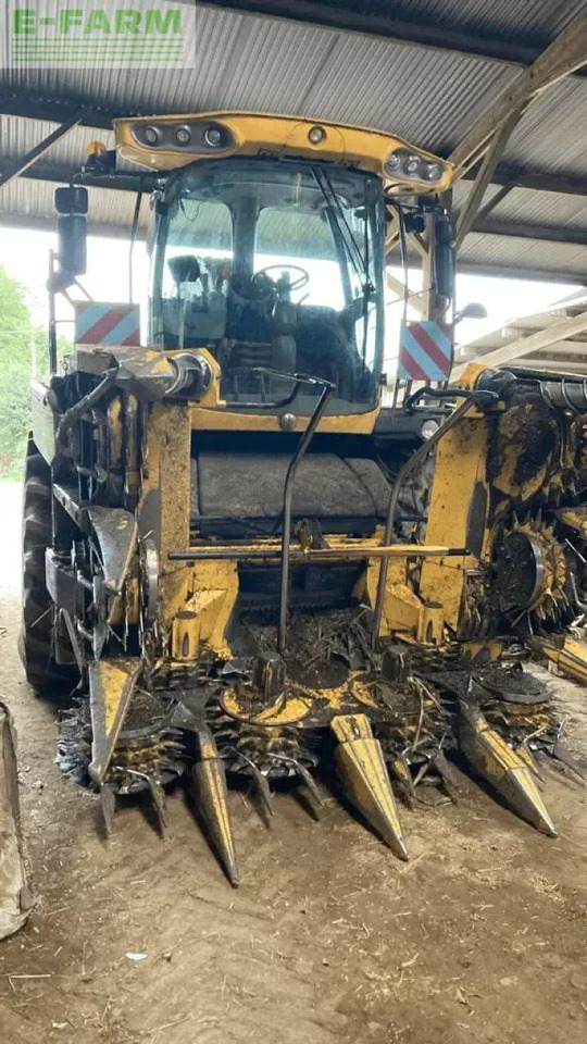 New Holland fr9060 - Ensileuse: photos 2 New Holland fr9060 - Ensileuse: photos 2