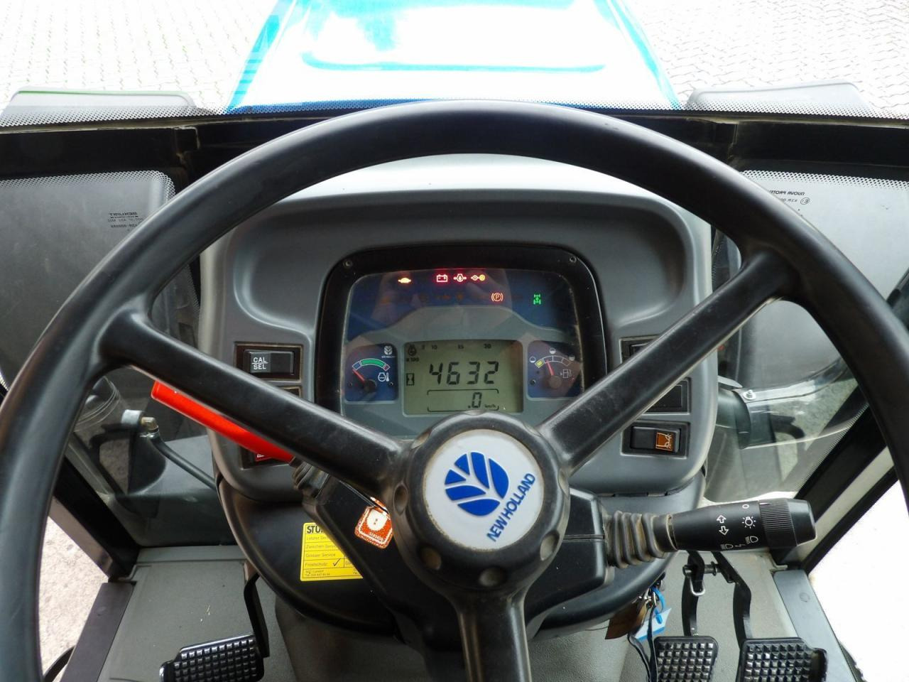 Tracteur agricole New Holland new holland tn 95 da DA: photos 8 Tracteur agricole New Holland new holland tn 95 da DA: photos 8