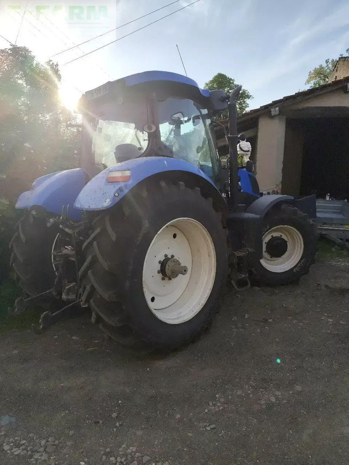 New Holland t 7.210 classic - Tracteur agricole: photos 4 New Holland t 7.210 classic - Tracteur agricole: photos 4