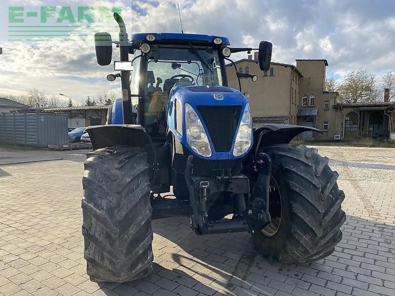 New Holland t 7.220 ac - Tracteur agricole: photos 4 New Holland t 7.220 ac - Tracteur agricole: photos 4