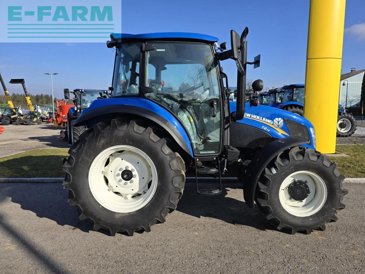 New Holland t4.75 stage v - Tracteur agricole: photos 1 New Holland t4.75 stage v - Tracteur agricole: photos 1