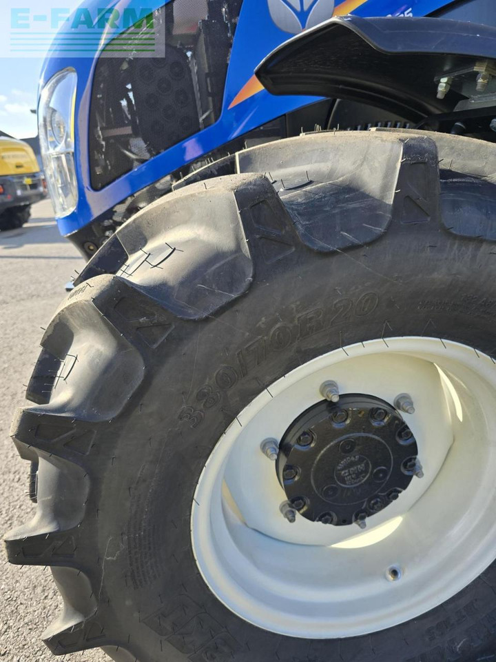 New Holland t4.75 stage v - Tracteur agricole: photos 4 New Holland t4.75 stage v - Tracteur agricole: photos 4