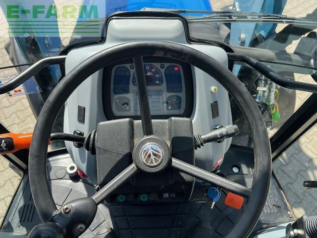 New Holland t4.75s S - Tracteur agricole: photos 4 New Holland t4.75s S - Tracteur agricole: photos 4