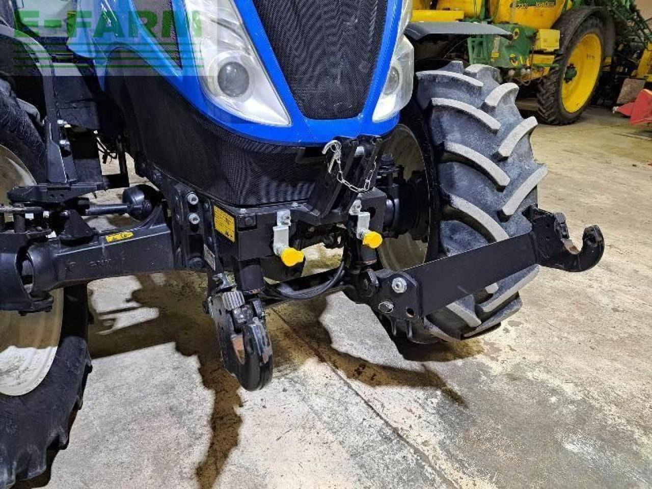 Tracteur agricole New Holland t5.110: photos 10 Tracteur agricole New Holland t5.110: photos 10