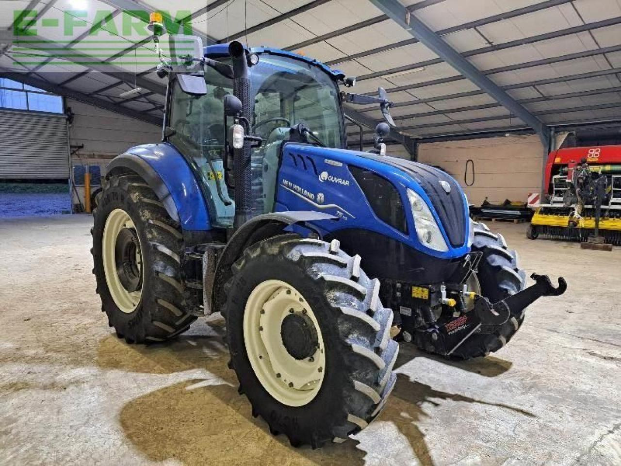New Holland t5.110 - Tracteur agricole: photos 2 New Holland t5.110 - Tracteur agricole: photos 2