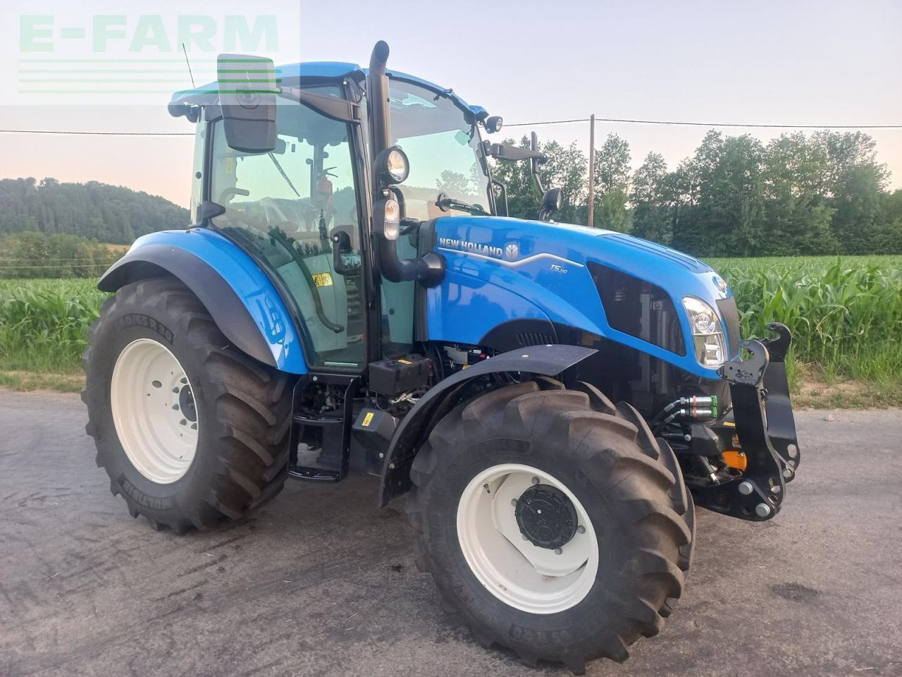 New Holland t5.110 dual command - Tracteur agricole: photos 3 New Holland t5.110 dual command - Tracteur agricole: photos 3