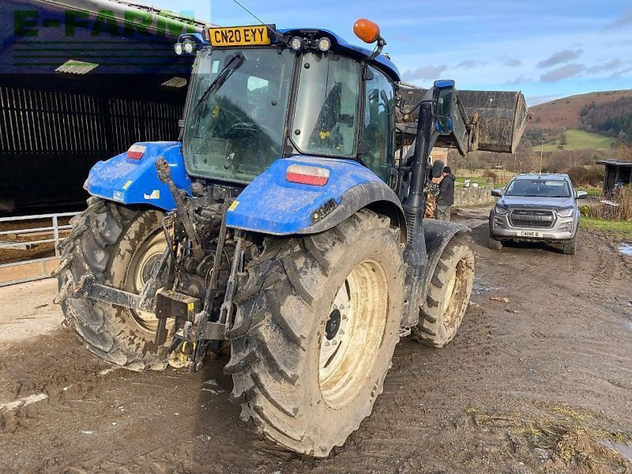 New Holland t5.120 - Tracteur agricole: photos 5 New Holland t5.120 - Tracteur agricole: photos 5