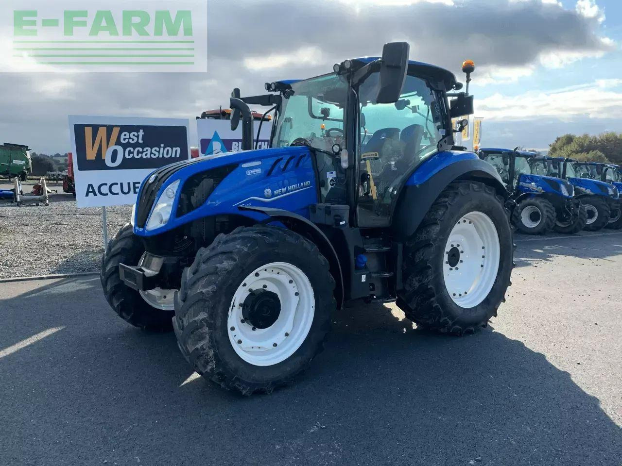 New Holland t5.120 dynamic command - Tracteur agricole: photos 1 New Holland t5.120 dynamic command - Tracteur agricole: photos 1