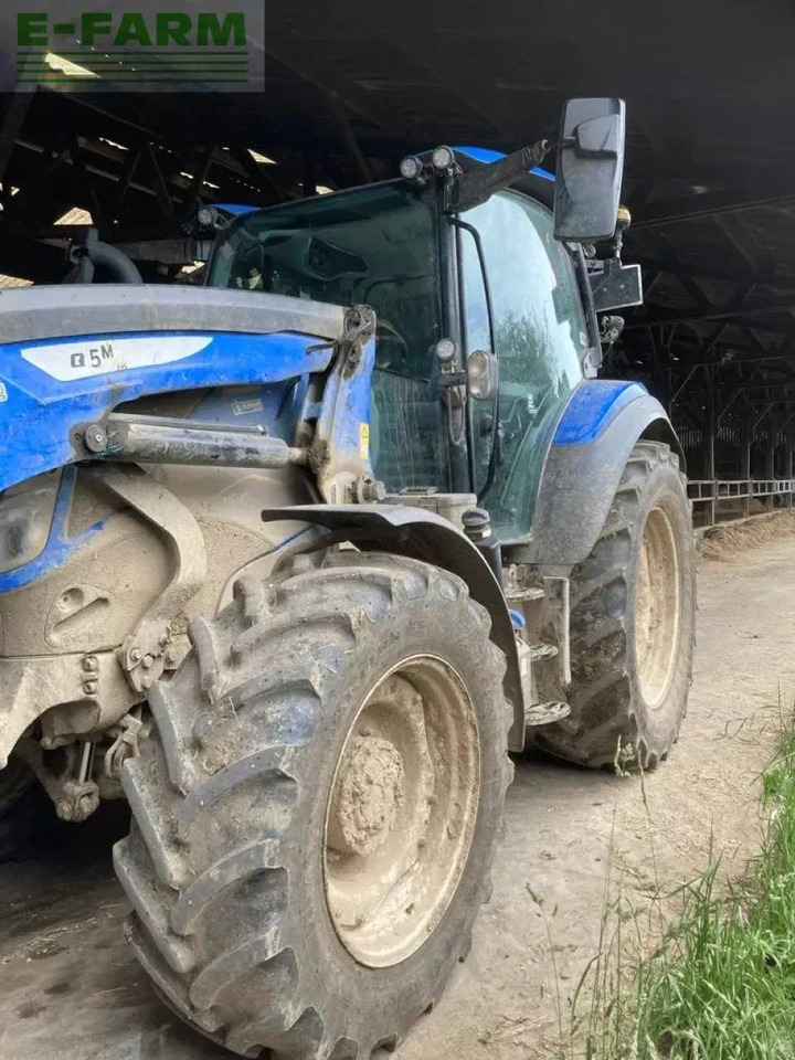 New Holland t5.120 dynamic command - Tracteur agricole: photos 1 New Holland t5.120 dynamic command - Tracteur agricole: photos 1