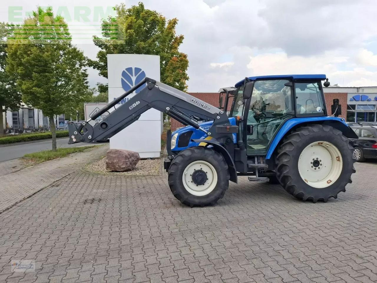 New Holland t5050 - Tracteur agricole: photos 2 New Holland t5050 - Tracteur agricole: photos 2