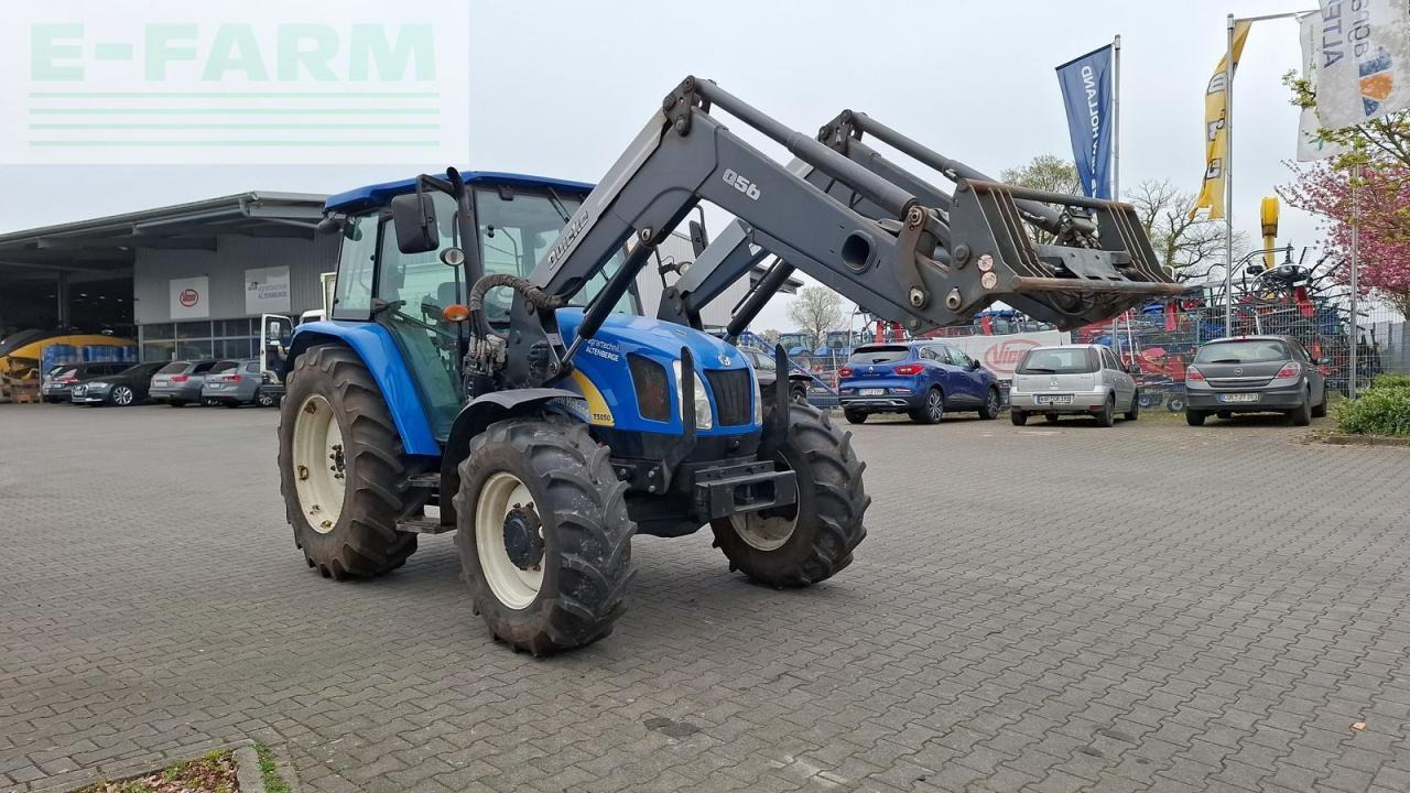 New Holland t5050 - Tracteur agricole: photos 3 New Holland t5050 - Tracteur agricole: photos 3
