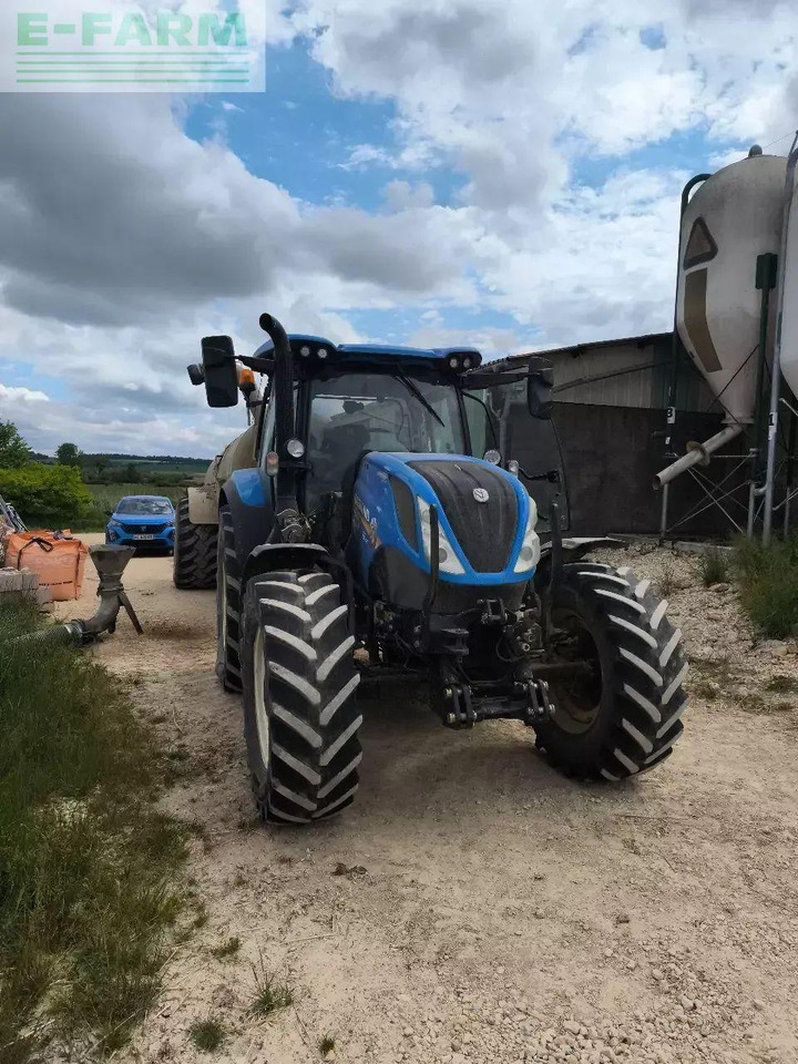 New Holland t6.145 dct - Tracteur agricole: photos 3 New Holland t6.145 dct - Tracteur agricole: photos 3