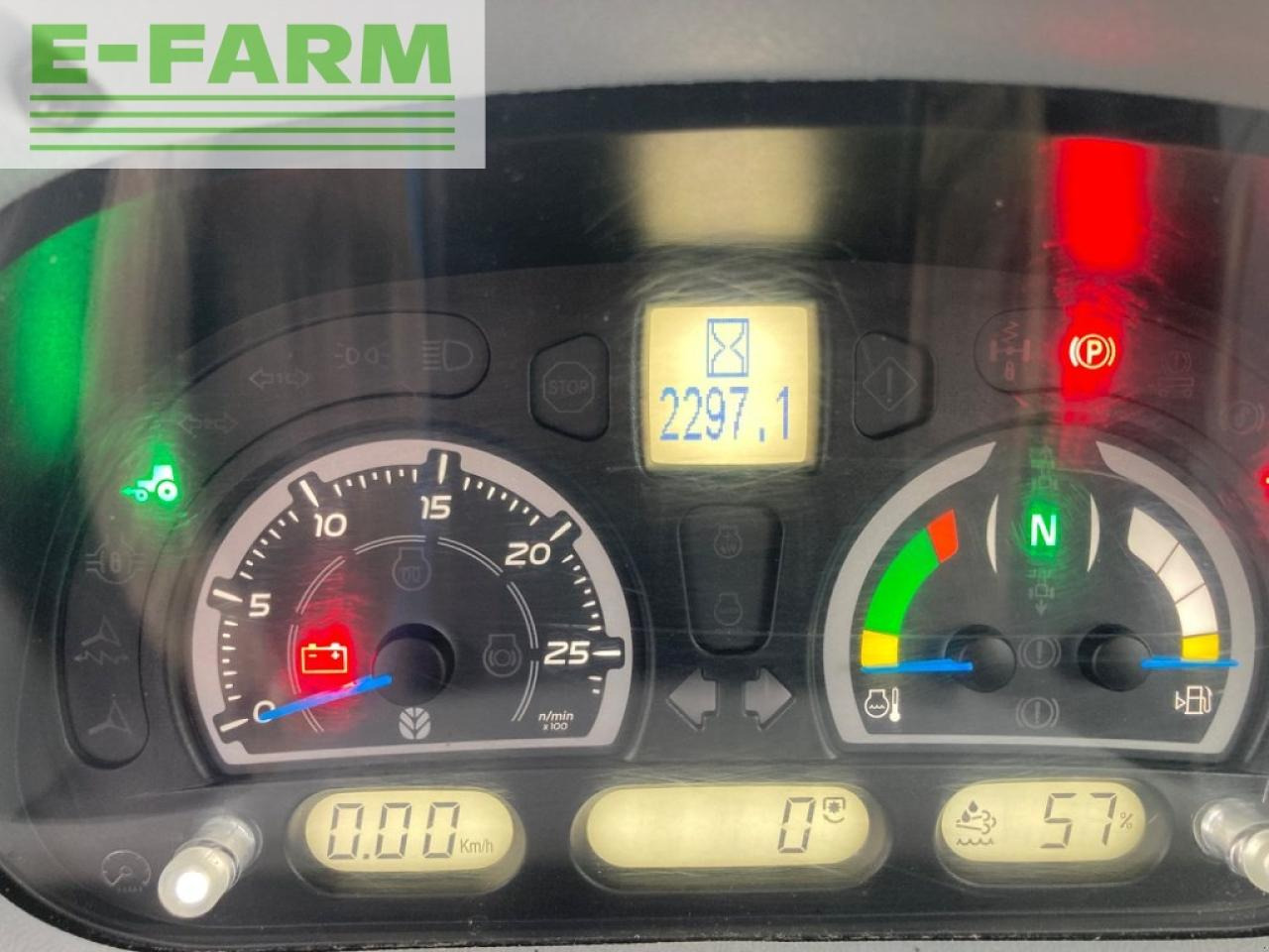 New Holland t6.155 - Tracteur agricole: photos 2 New Holland t6.155 - Tracteur agricole: photos 2