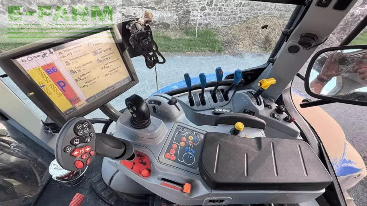 New Holland t6.180 dynamic command - Tracteur agricole: photos 3 New Holland t6.180 dynamic command - Tracteur agricole: photos 3