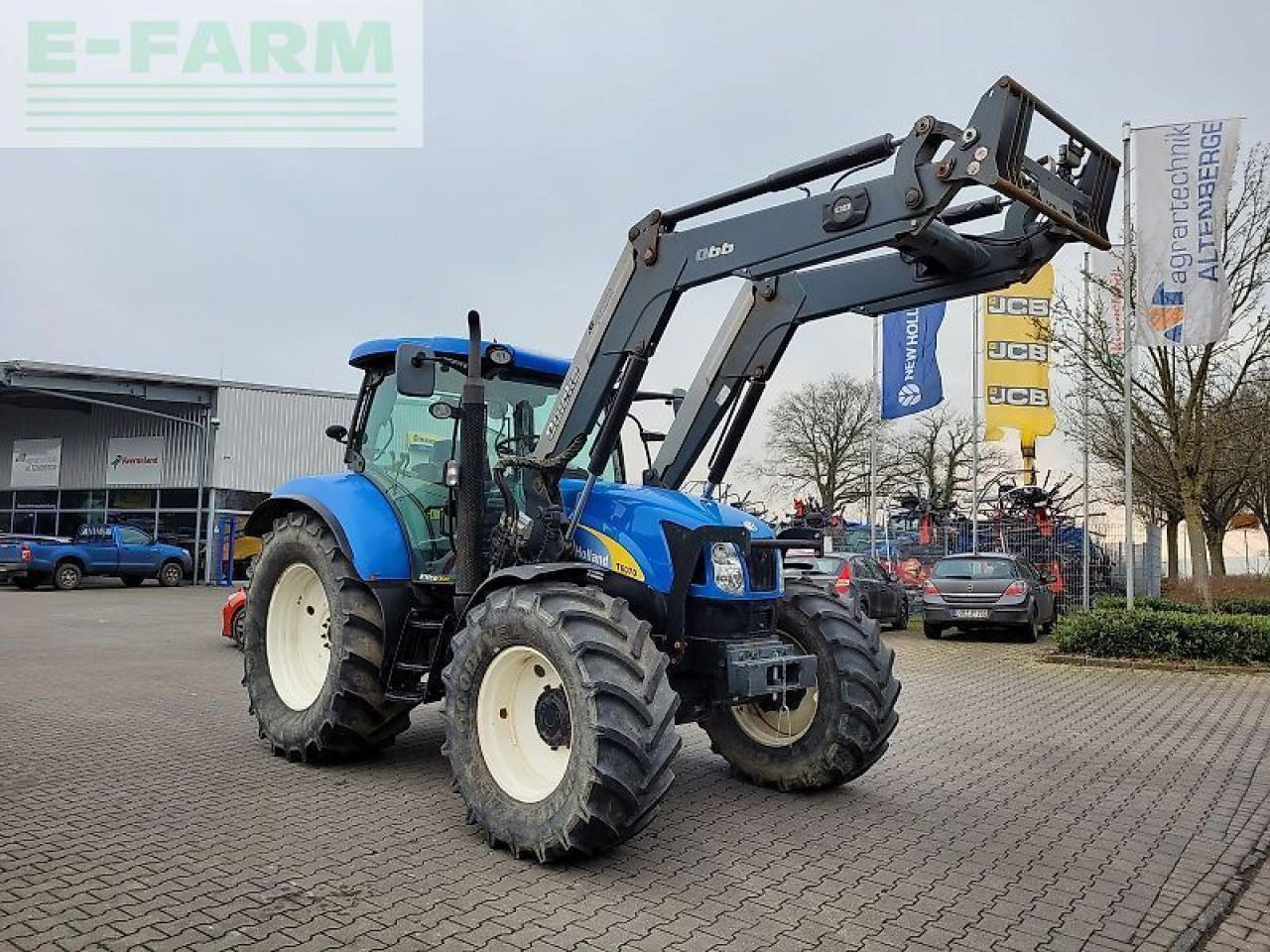 New Holland t6070 elite Elite - Tracteur agricole: photos 2 New Holland t6070 elite Elite - Tracteur agricole: photos 2