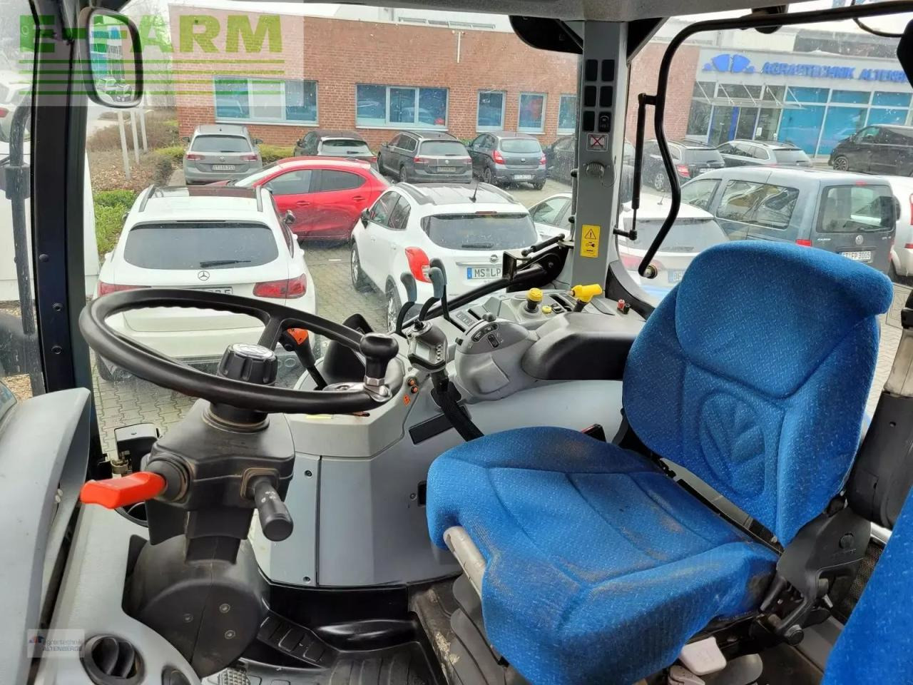 Tracteur agricole New Holland t6070 elite Elite: photos 6