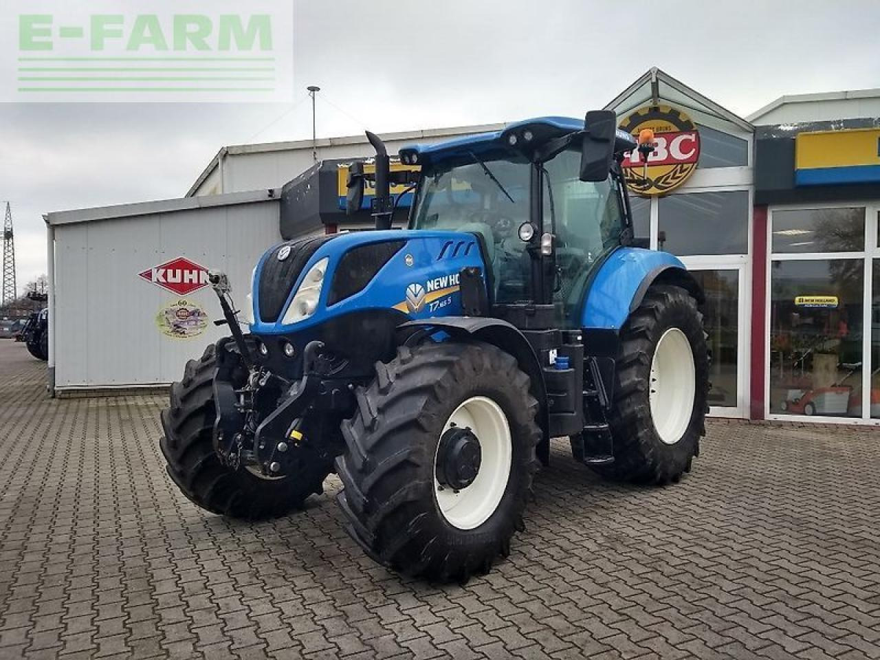 New Holland t7.165 my 18 - Tracteur agricole: photos 1 New Holland t7.165 my 18 - Tracteur agricole: photos 1