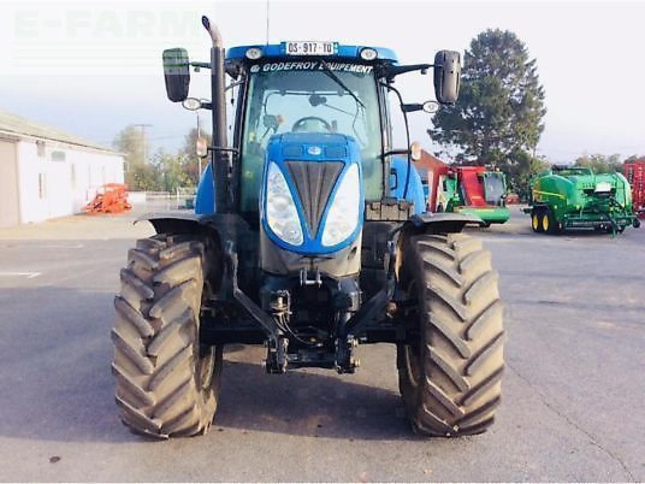 New Holland t7.185 - Tracteur agricole: photos 2 New Holland t7.185 - Tracteur agricole: photos 2