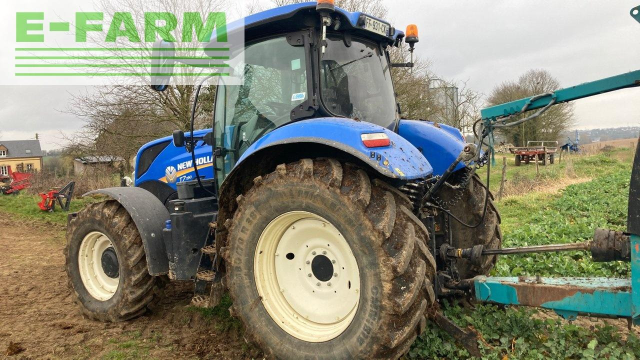 New Holland t7.190 - Tracteur agricole: photos 4 New Holland t7.190 - Tracteur agricole: photos 4
