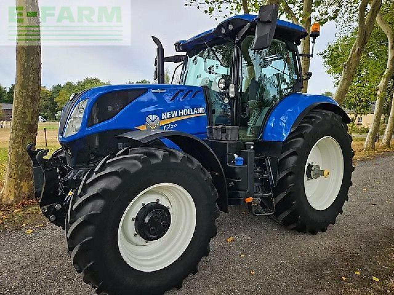 New Holland t7.210 ac auto command ( t7.225 t7.190 t7.175 t7.165 ) - Tracteur agricole: photos 2 New Holland t7.210 ac auto command ( t7.225 t7.190 t7.175 t7.165 ) - Tracteur agricole: photos 2