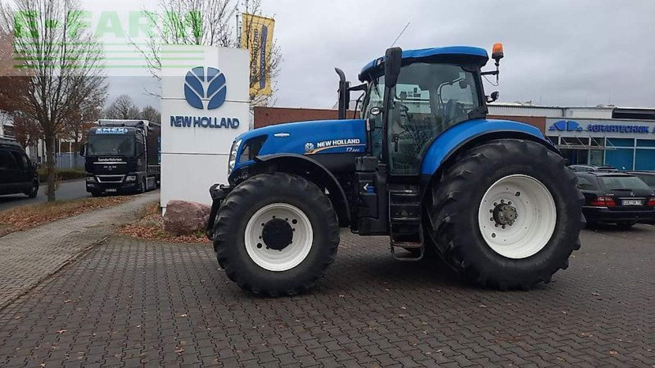 New Holland t7.220 ac - Tracteur agricole: photos 2 New Holland t7.220 ac - Tracteur agricole: photos 2