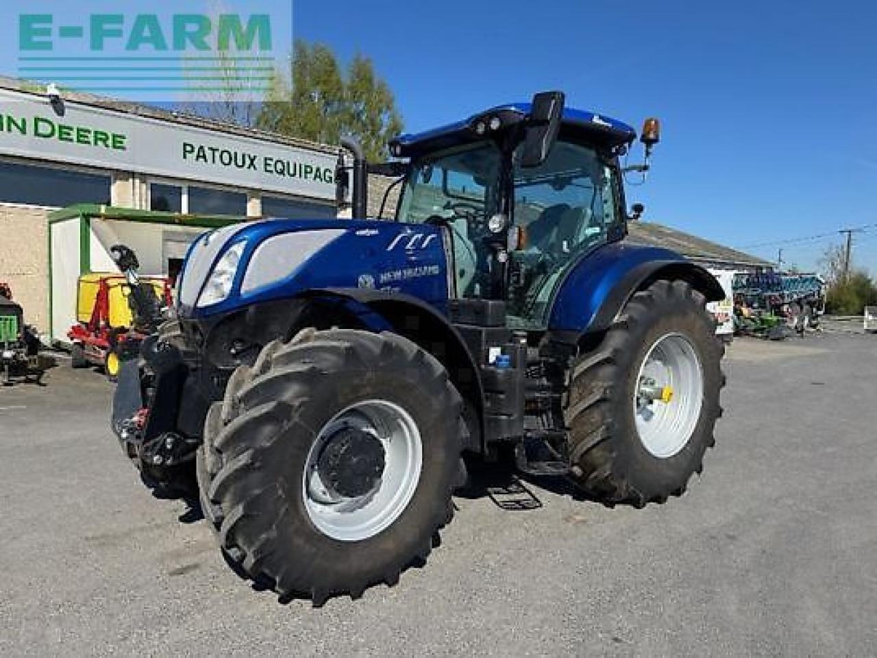 New Holland t7.245 ac - Tracteur agricole: photos 1 New Holland t7.245 ac - Tracteur agricole: photos 1