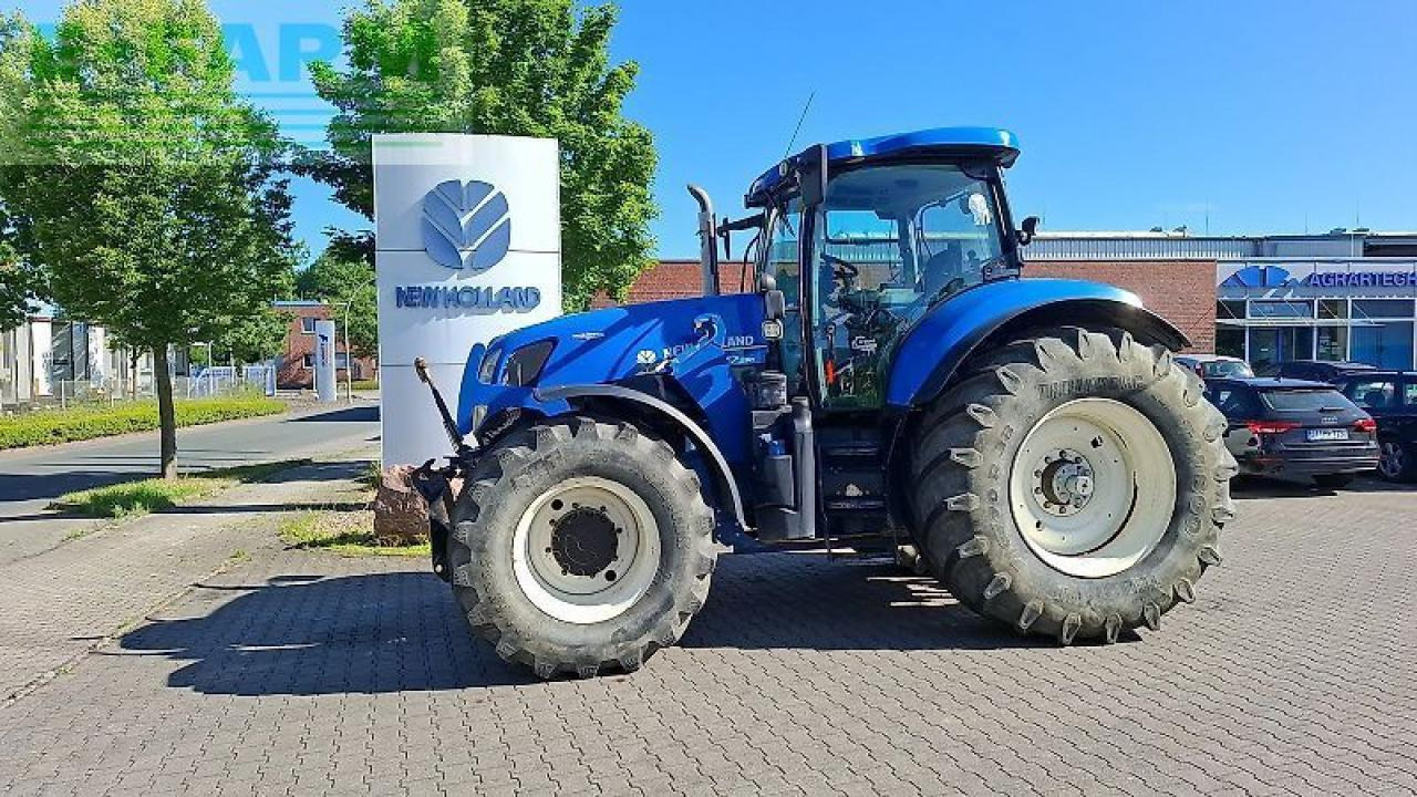 New Holland t7.250 ac - Tracteur agricole: photos 2 New Holland t7.250 ac - Tracteur agricole: photos 2