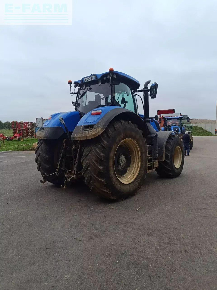 New Holland t7.315 ac - Tracteur agricole: photos 3 New Holland t7.315 ac - Tracteur agricole: photos 3