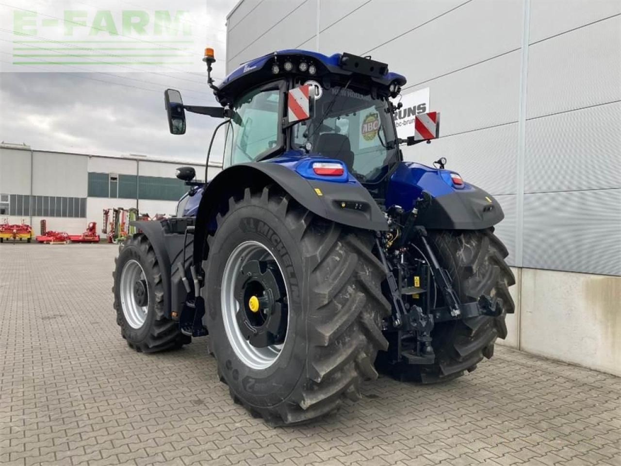 New Holland t7.315 hd autocommand new gen HD - Tracteur agricole: photos 2 New Holland t7.315 hd autocommand new gen HD - Tracteur agricole: photos 2