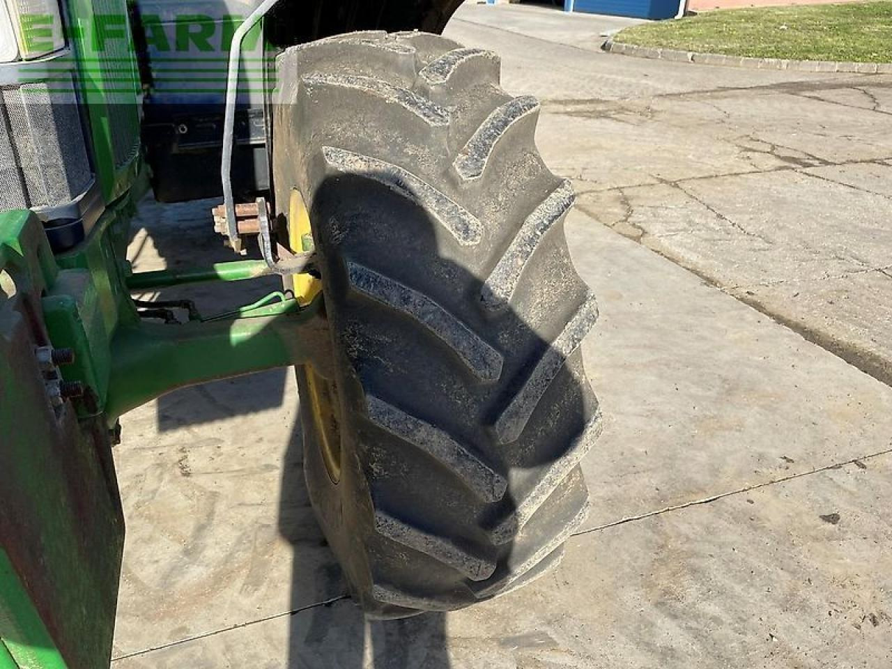 New Holland t7.315 hd autocommand new gen HD - Tracteur agricole: photos 4 New Holland t7.315 hd autocommand new gen HD - Tracteur agricole: photos 4