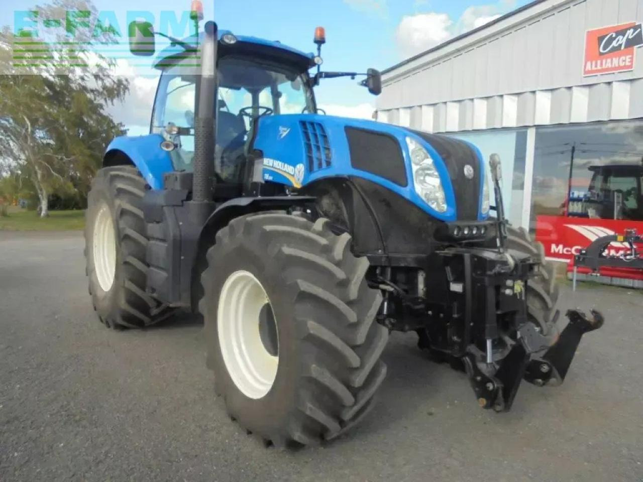New Holland t8.330 - Tracteur agricole: photos 2 New Holland t8.330 - Tracteur agricole: photos 2