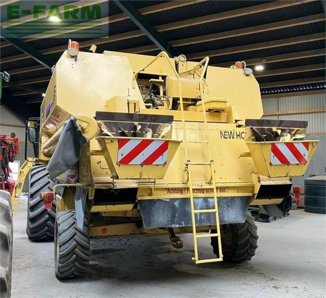 New Holland tf78 - Moissonneuse-batteuse: photos 5 New Holland tf78 - Moissonneuse-batteuse: photos 5