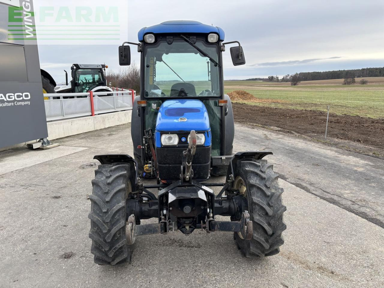 New Holland tm85fa - Tracteur agricole: photos 2 New Holland tm85fa - Tracteur agricole: photos 2