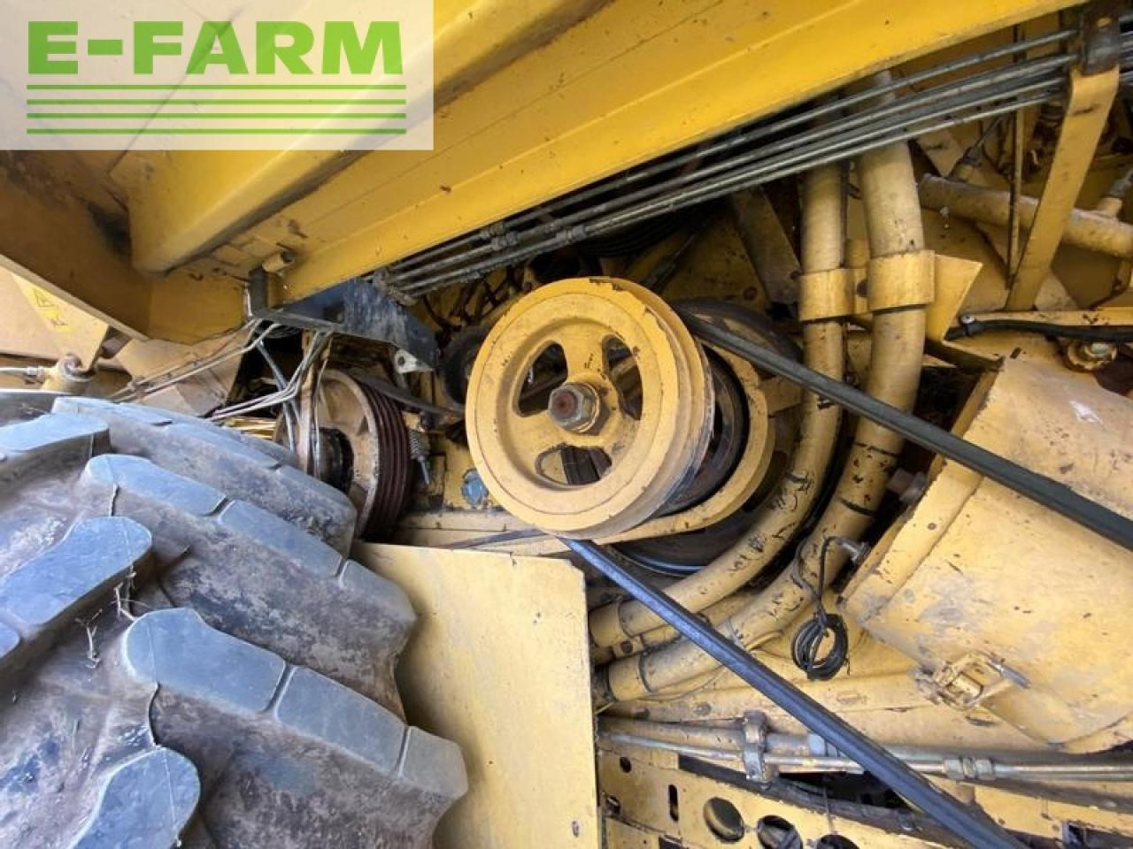 Moissonneuse-batteuse New Holland tx68 plus: photos 14 Moissonneuse-batteuse New Holland tx68 plus: photos 14