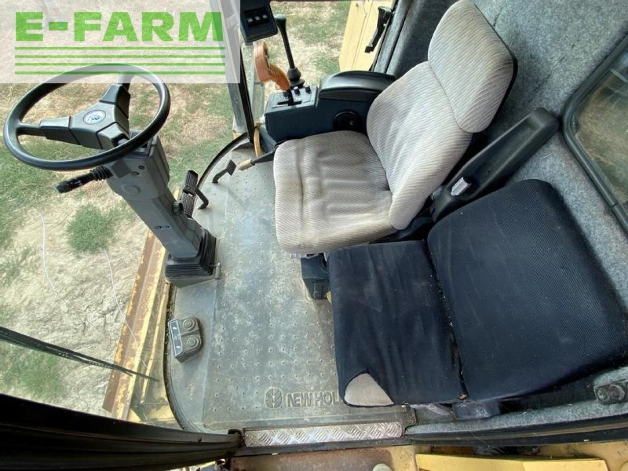 Moissonneuse-batteuse New Holland tx68 plus: photos 27 Moissonneuse-batteuse New Holland tx68 plus: photos 27