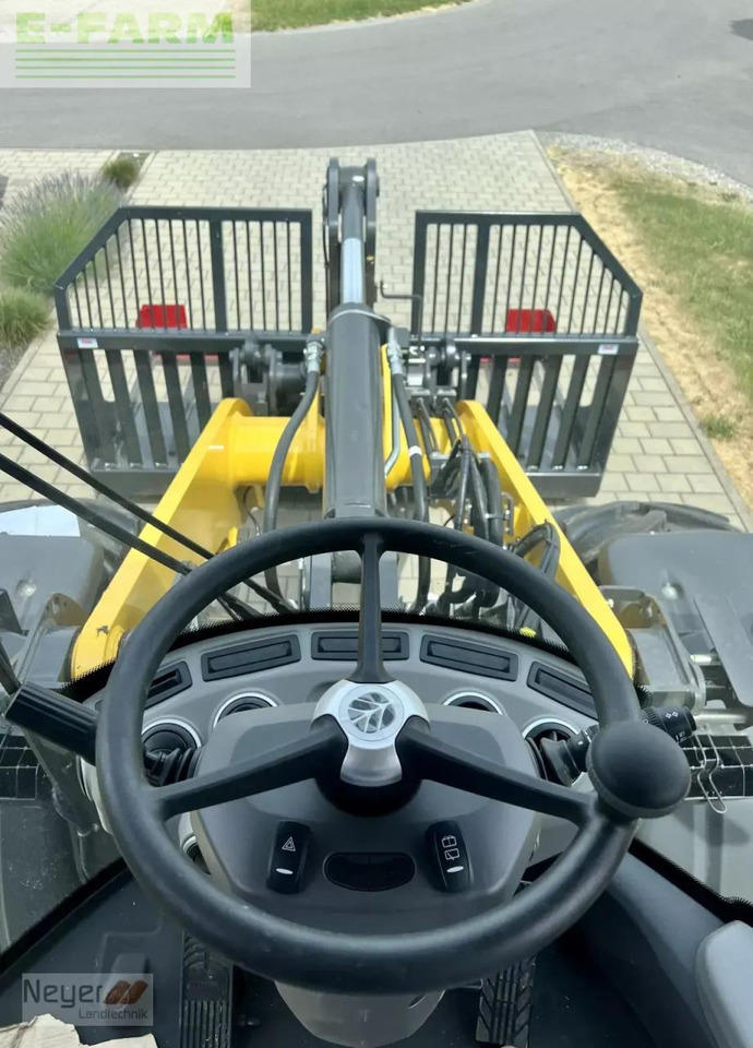 New Holland w 130 d - Mini pelle: photos 4 New Holland w 130 d - Mini pelle: photos 4