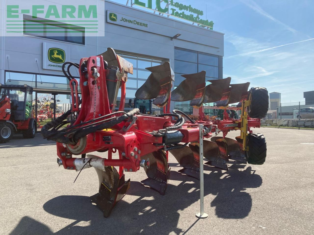 Pöttinger Servo 45 M Plus - Charrue: photos 1 Pöttinger Servo 45 M Plus - Charrue: photos 1