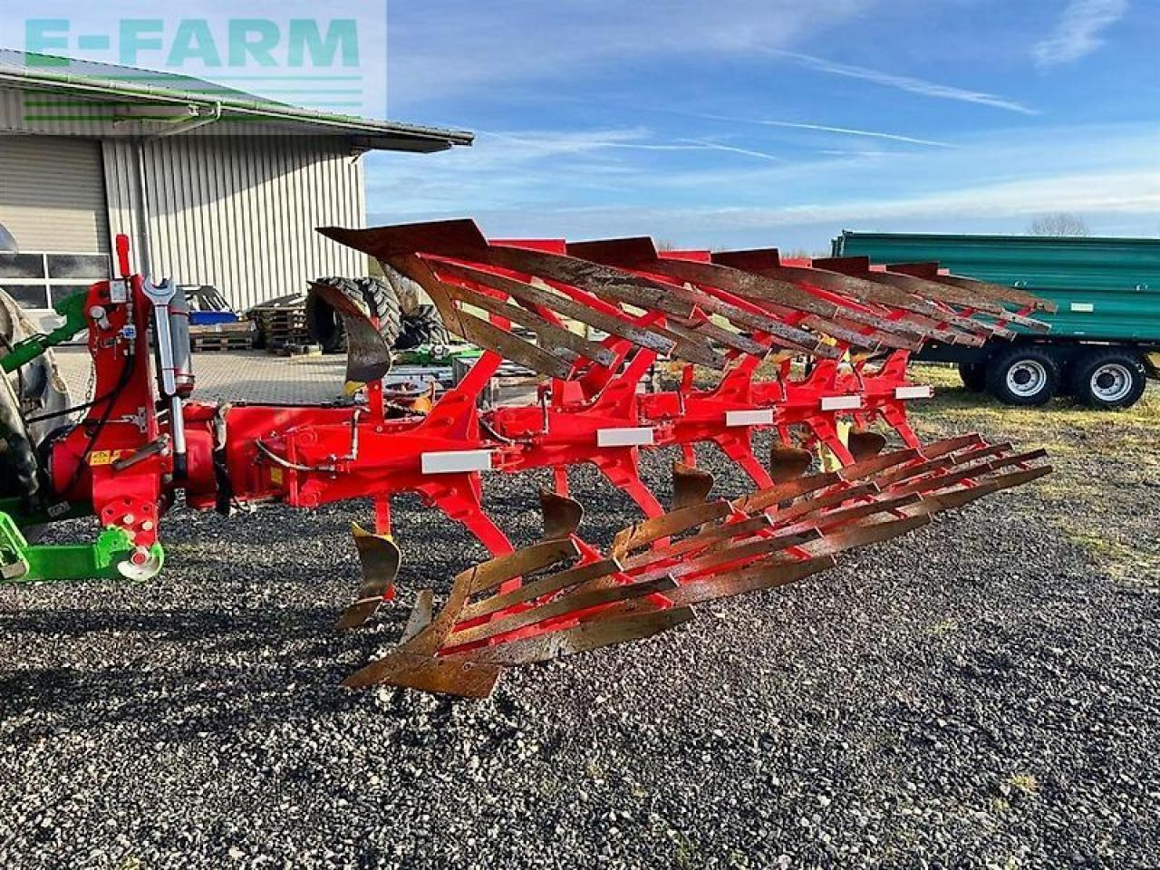 Pöttinger servo 45 m plus nova sechsscharig - Charrue: photos 1 Pöttinger servo 45 m plus nova sechsscharig - Charrue: photos 1