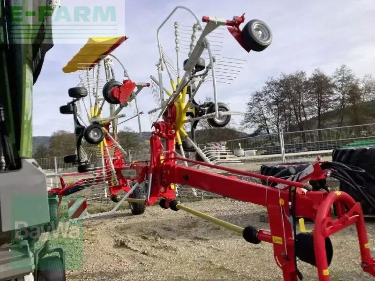 Pöttinger top 662 - Faneuse: photos 1 Pöttinger top 662 - Faneuse: photos 1