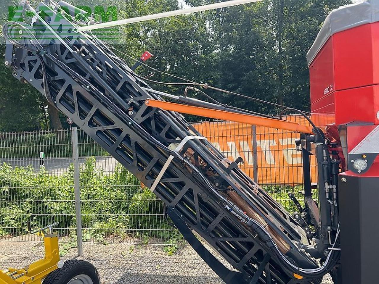 Rauch aero 32.1 - Distributeur d'engrais: photos 4 Rauch aero 32.1 - Distributeur d'engrais: photos 4