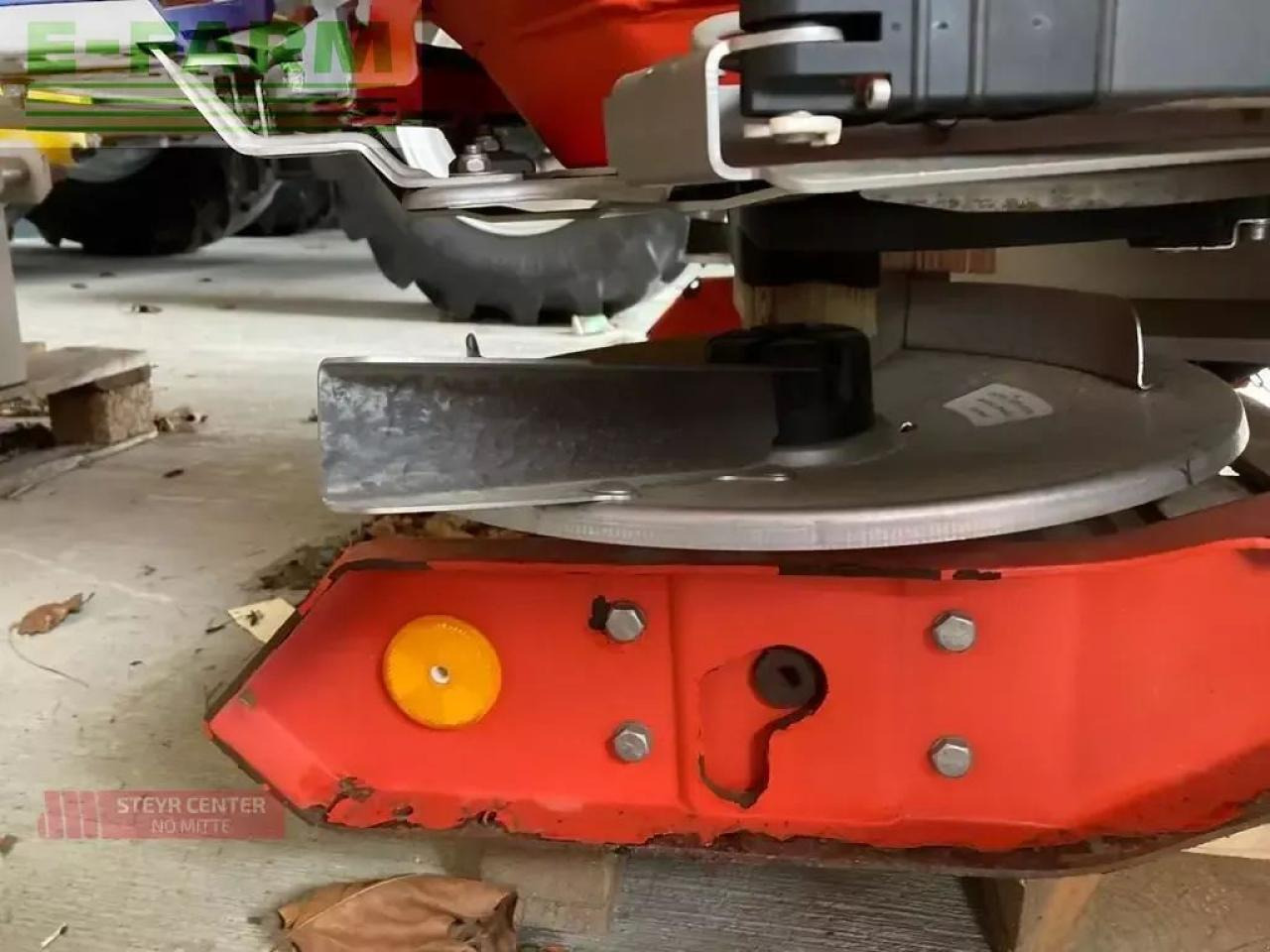 Rauch axis 20.1 w - Distributeur d'engrais: photos 5 Rauch axis 20.1 w - Distributeur d'engrais: photos 5