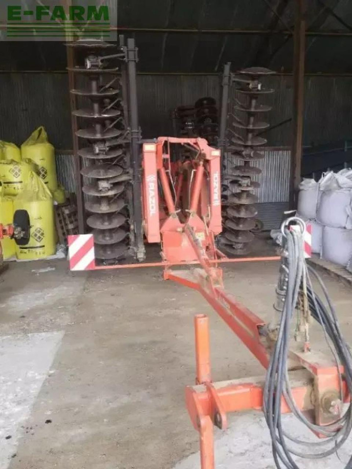 Razol rxh l - Cover crop: photos 1 Razol rxh l - Cover crop: photos 1