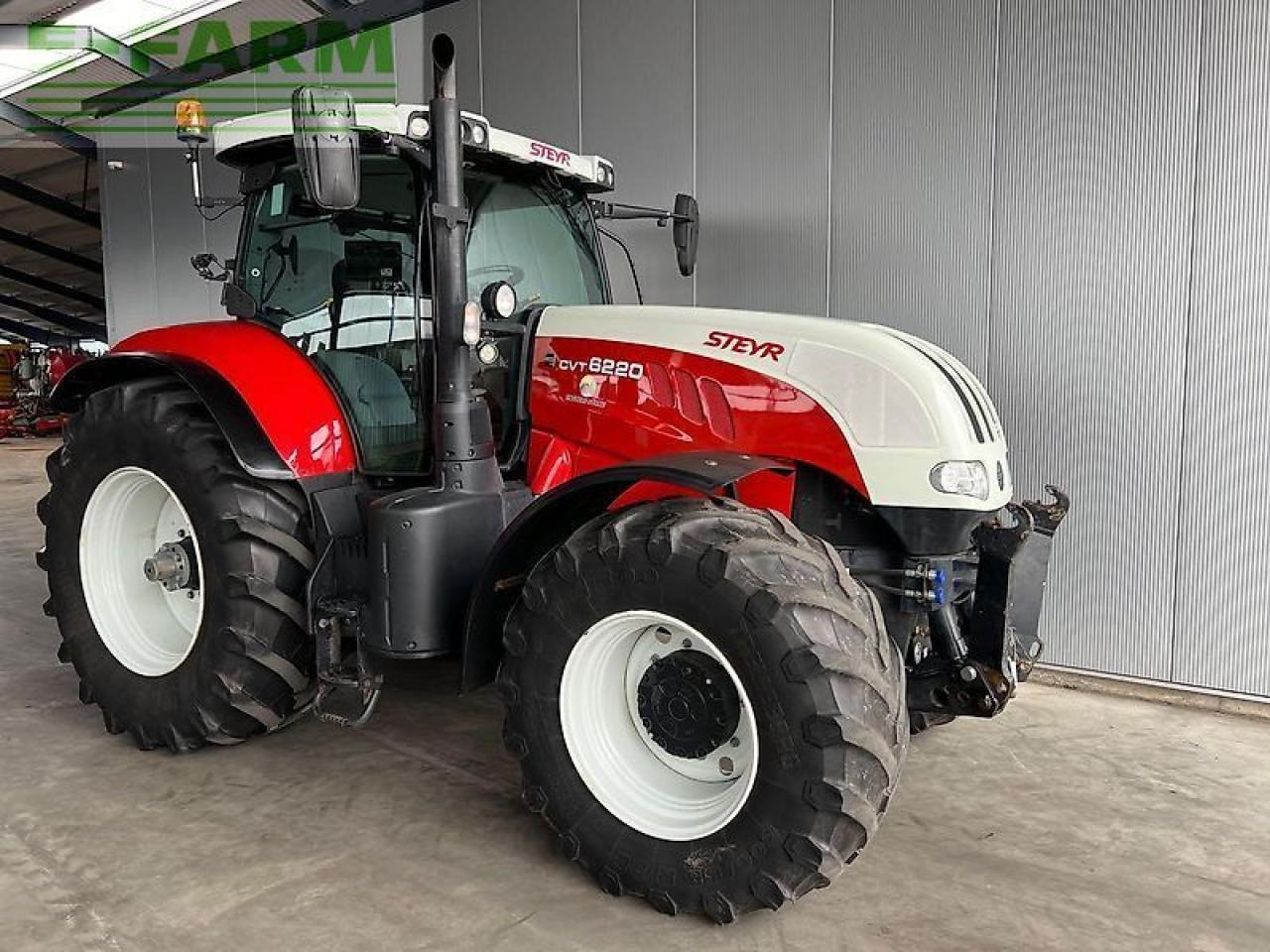 Steyr cvt 6220 - Tracteur agricole: photos 2 Steyr cvt 6220 - Tracteur agricole: photos 2