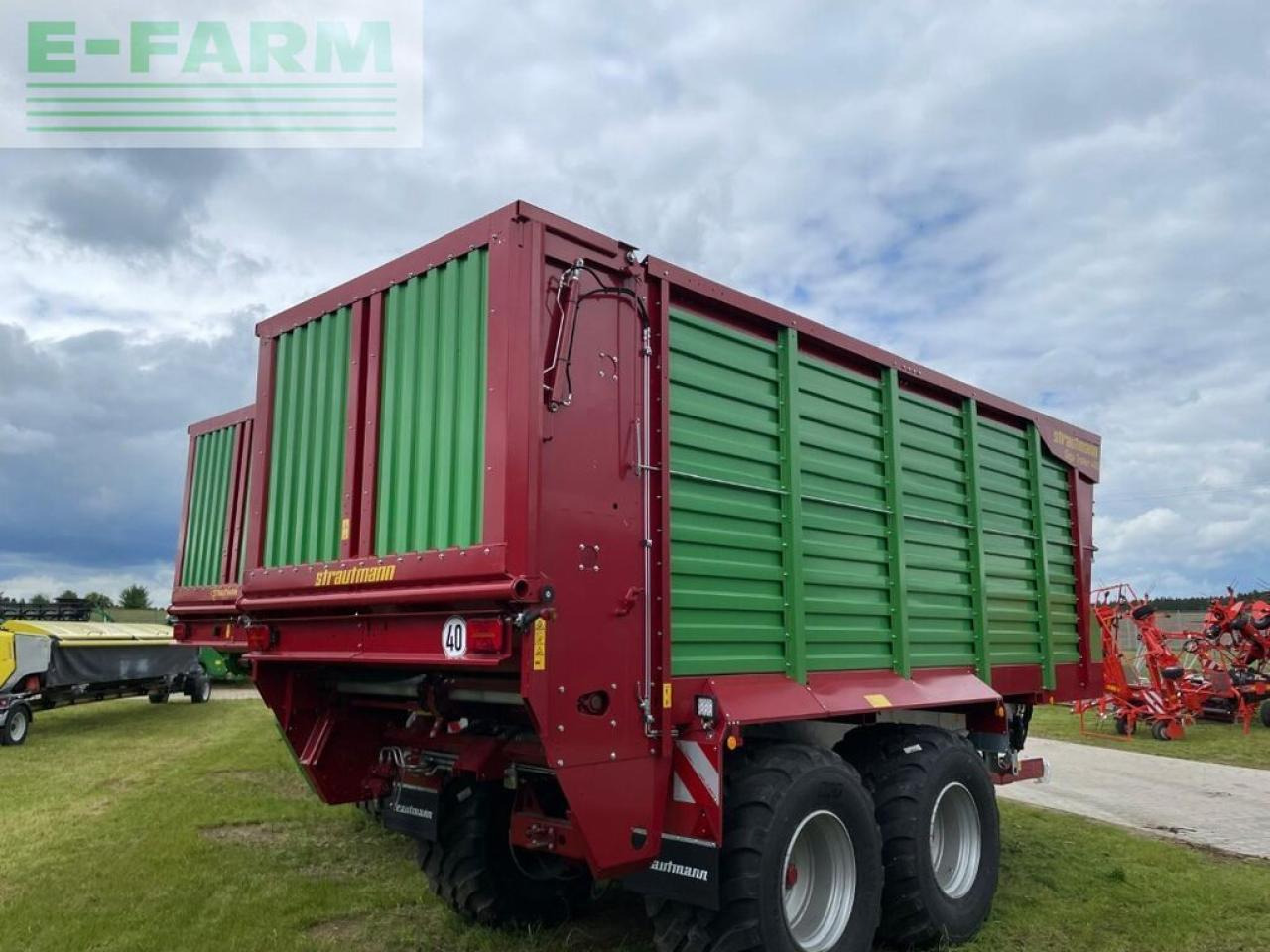 Strautmann giga-trailer 400 - Benne agricole: photos 4 Strautmann giga-trailer 400 - Benne agricole: photos 4