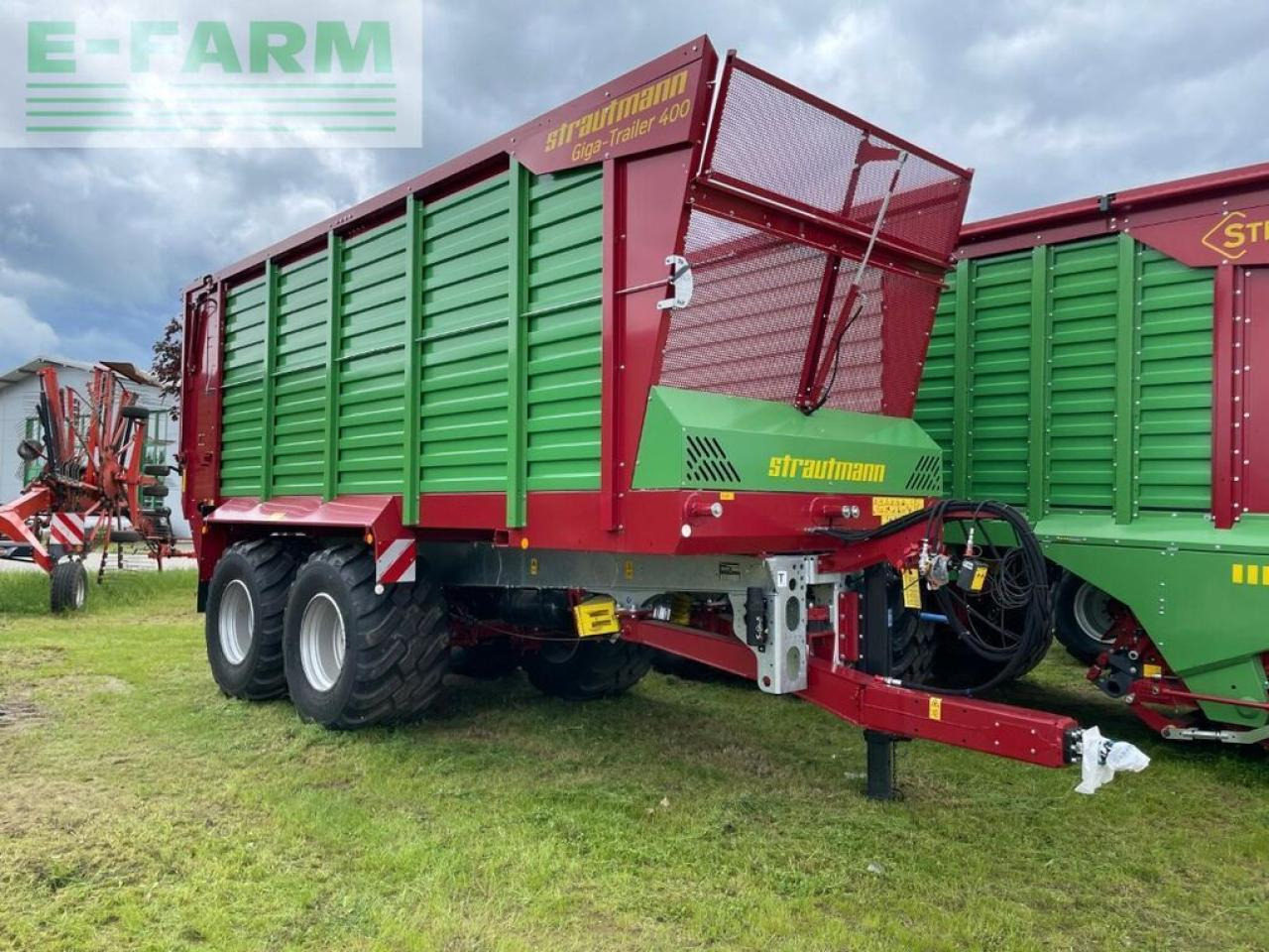 Strautmann giga-trailer 400 - Remorque agricole: photos 1 Strautmann giga-trailer 400 - Remorque agricole: photos 1