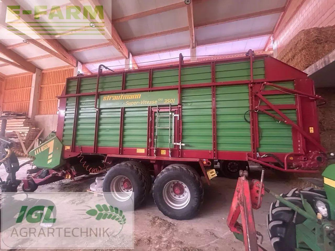 Strautmann super vitesse cfs 3501 - Autochargeuse: photos 1 Strautmann super vitesse cfs 3501 - Autochargeuse: photos 1