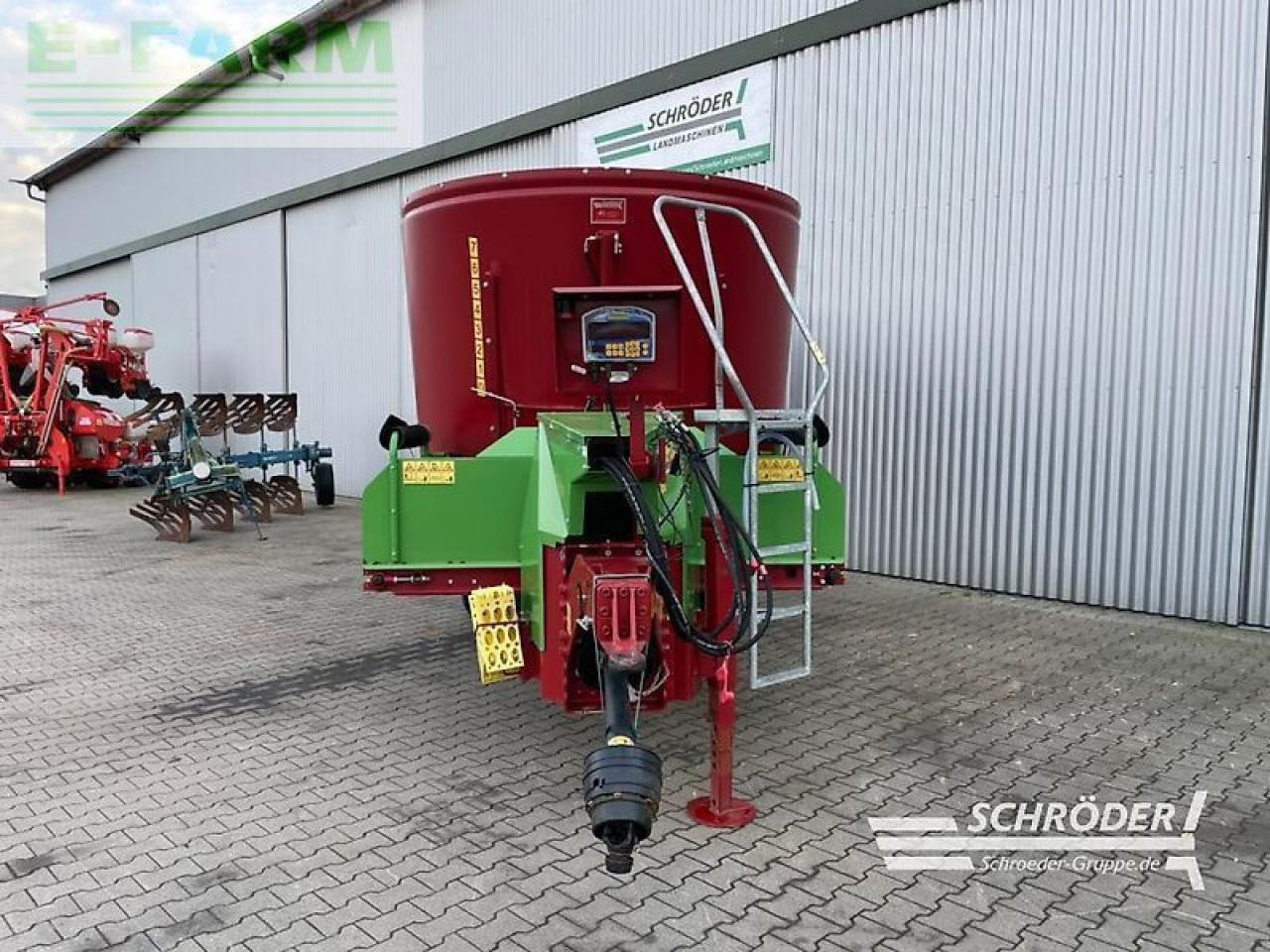 Matériel d'élevage Strautmann verti mix 2401 double: photos 6 Matériel d'élevage Strautmann verti mix 2401 double: photos 6