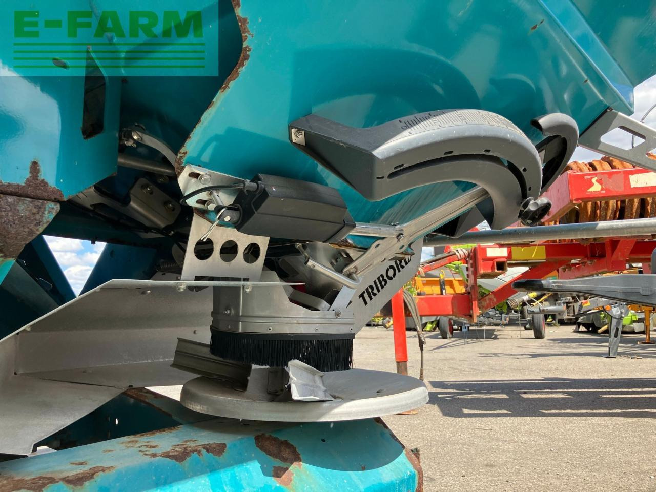 Sulky Burel x 40 + - Distributeur d'engrais: photos 5 Sulky Burel x 40 + - Distributeur d'engrais: photos 5