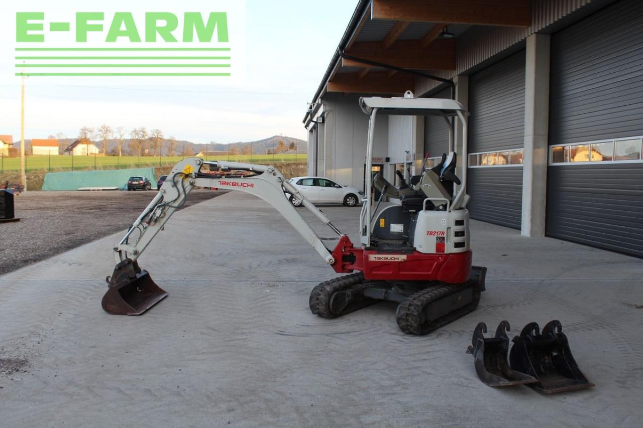 Takeuchi takeuchi tb 217 r minibagger - bagger - Mini pelle: photos 3 Takeuchi takeuchi tb 217 r minibagger - bagger - Mini pelle: photos 3