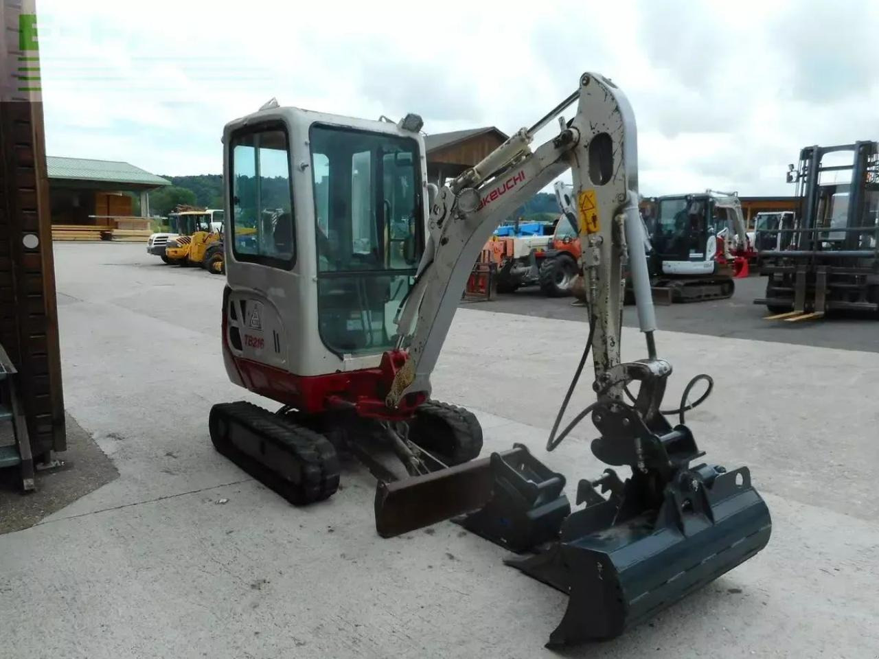 Takeuchi tb 216 ( 1.865kg ) schnellwechsler neu! löffel - Mini pelle: photos 4 Takeuchi tb 216 ( 1.865kg ) schnellwechsler neu! löffel - Mini pelle: photos 4